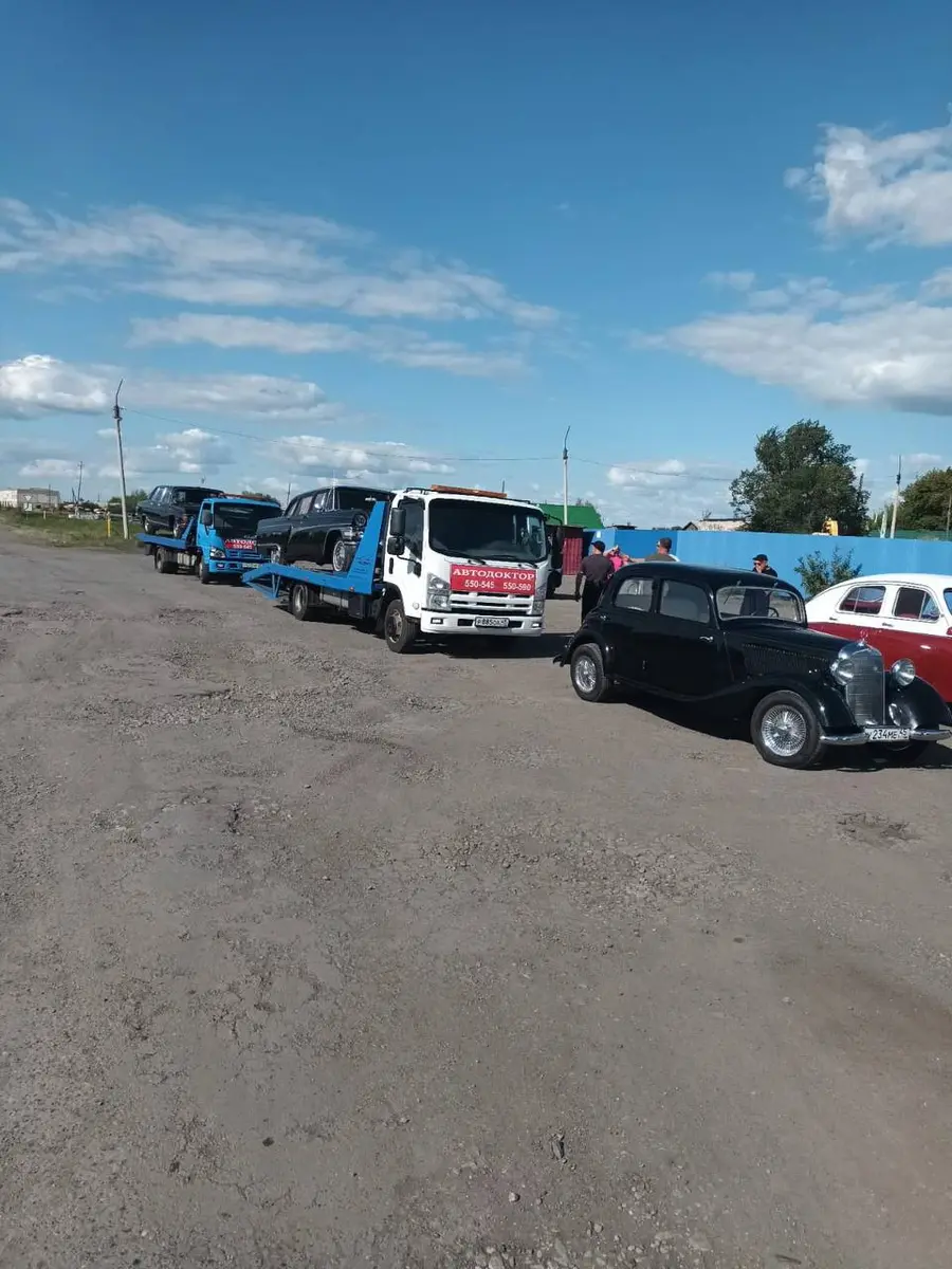 Помощь при проколе колеса на дороге Кургана